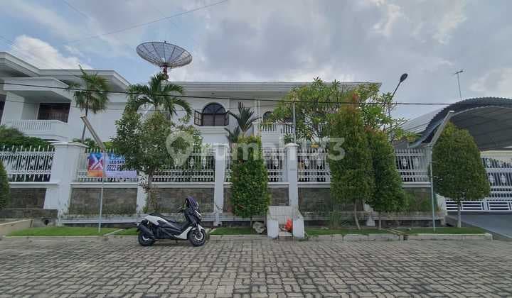 For Quick Sale: Strategic Location Dharma Husada House, Negotiable