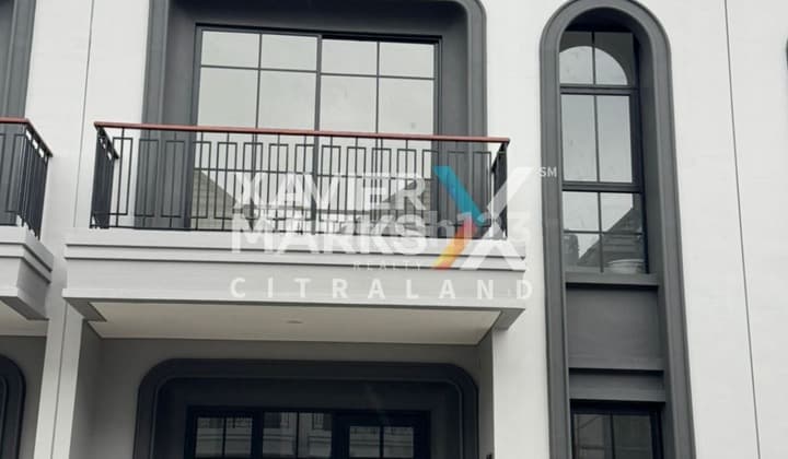 Rumah 2 Lantai di Mansion Nine, Hunian Nyaman