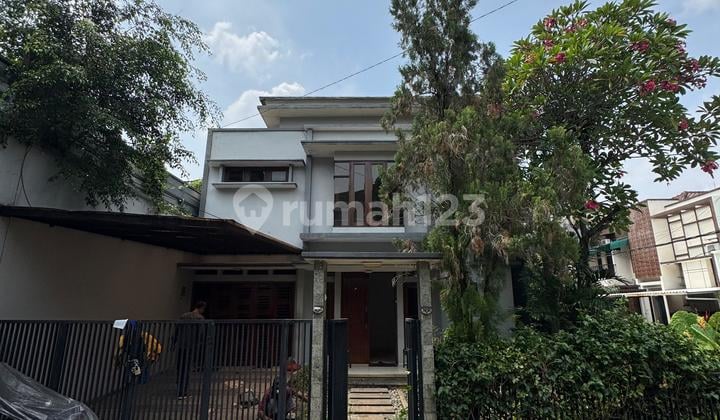 Dijual Rumah di Lebak Bulus. Jakarta Selatan