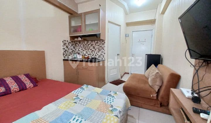 Apartment Studio Green Pramuka City Furnished