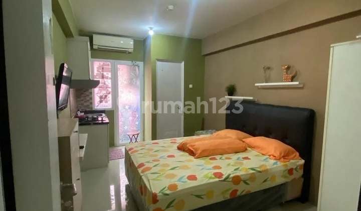 Green Scout Apartment City unit, nice studio in the old tower, read description