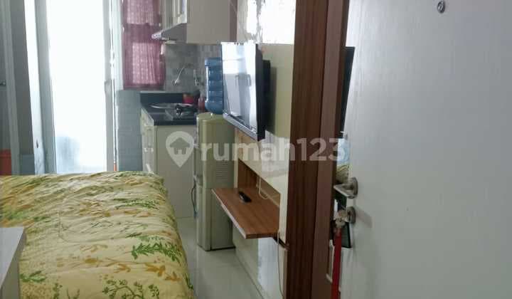 The green pramuka apartment city unit studio crisant