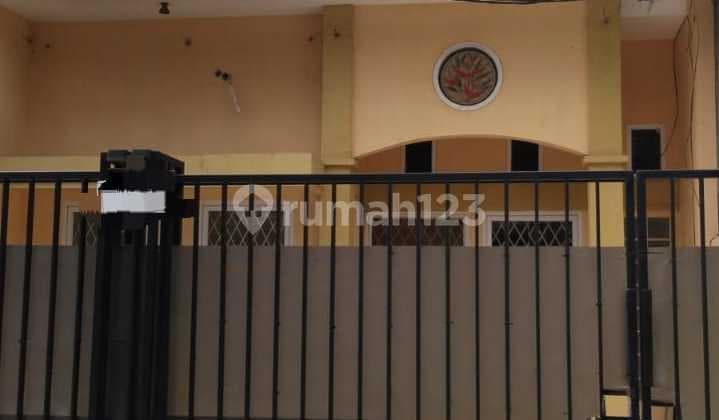 Citra 3, Cengkareng, Jakbar..Dijual Cepat dan Murah Rumah 1.5 Lantai, Hadap Barat, Sudah Renov, Row Jalan 2 Mobil, Air PAM, Listrik 3500w Token, SHM.