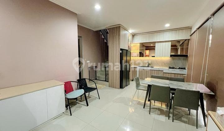 Pik 2, Cluster Scarlet, Kosambi, Tgr..Dijual Rumah 2 Lt, Hadap Utara, Siap Huni, Full Furnish Mewah, Listrik 2200W, Air Wtp, Shm.-Al.rr