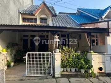 Citra 5, Jakbar..Dijual Rumah 1.25 Lt, Hadap Timur, Tampak Depan Model Standar Dari Developer, Listrik 2200w, Legalitas SHM.