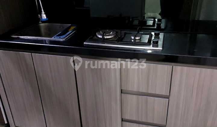 Sewa 6 Bulanan Apart Tanglin 2Br Full Furnish Cantik Lantai 15