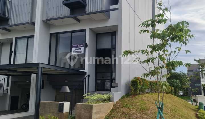 Sell Cheap Millennial Imagihaus Greenwich BSD Homes