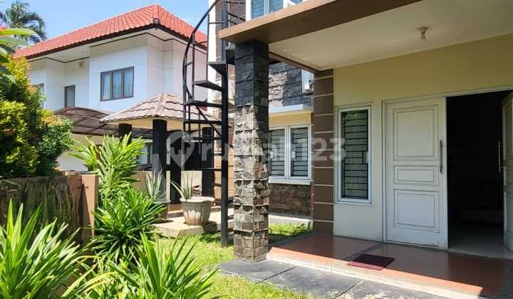 Rumah Luas, Murah Dan Rapi Di Puspita Loka Bsd, Dekat Sekolah Dan Tol