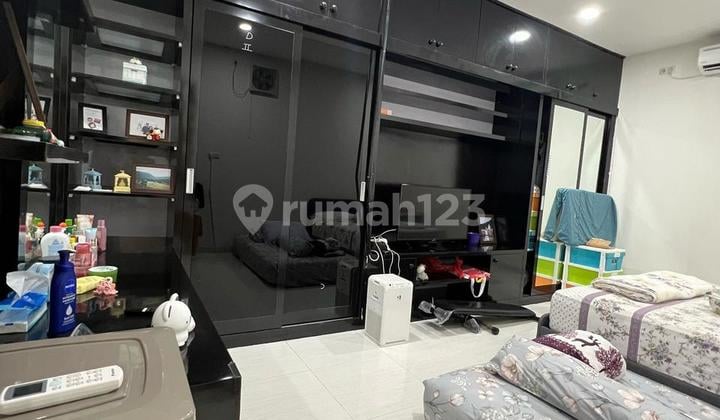 affordable good ready-to-occupy semi-furnished minimalist Pondok Chandra cottage