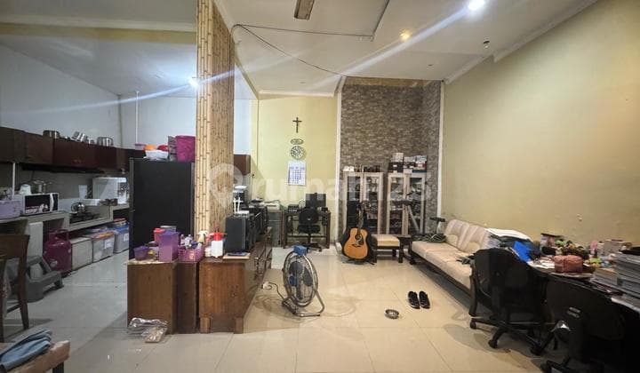 Dijual Rumah Green Semanggi Sudah Renov SHM Siap Huni