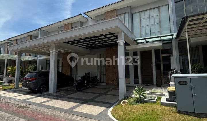 Rumah Full Furnished Pakuwon City Bagus Modern Minimalis SHM