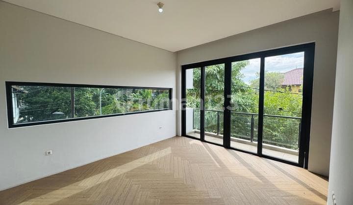 New House in Gayung Kebonsari near Central Park Ayani, minimalist.