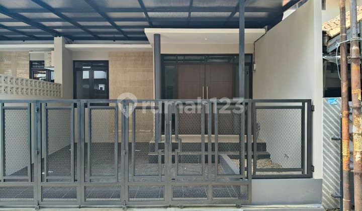 RUMAH TINGGAL 1 LANTAI BANGUNAN BARU, MODERN MINIMALIS DI MARGAHAYU RAYA BANDUNG TIMUR