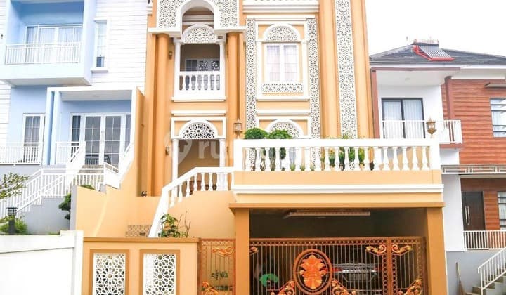 Ekslusif Rumah Desain Mediterania di Cluster Syariah Dekat Kampus Setiabudi Lembang Bandung Utara