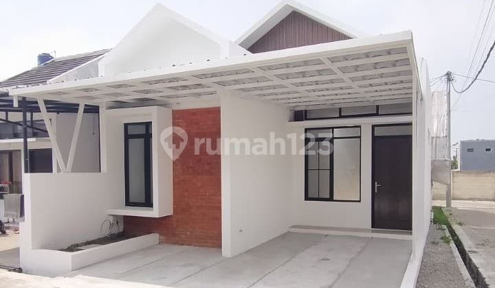 Rumah Siap Huni (Readystock) di Perumahan Cihanjuang rahayu, Bandung Utara