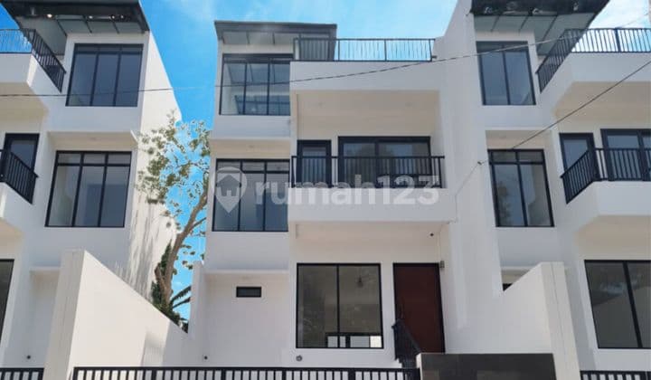 Hanya 9 Menit ke Kampus Unpad Dipati Ukur, Rumah di Cigadung Dago Tubagus Ismail