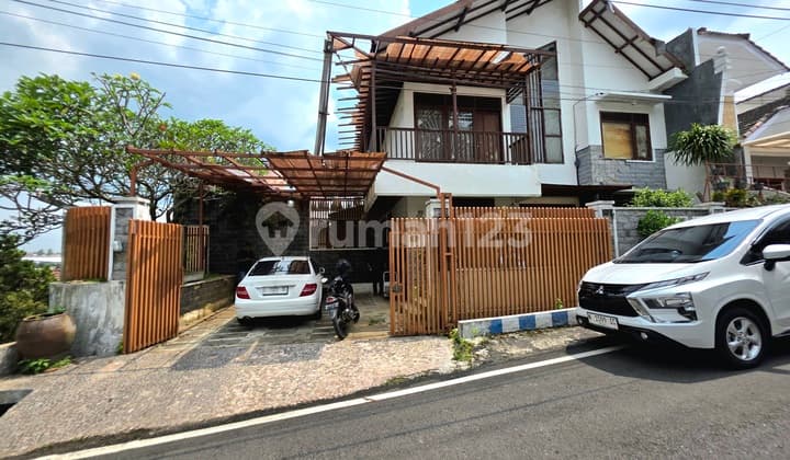 Potential House in the Elite Tidar Area, Malang