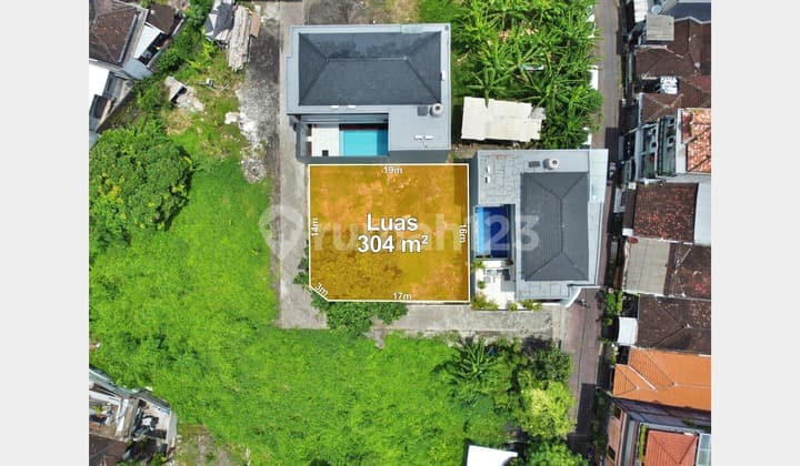 Tanah Siap Bangun Lingkungan Villa di Berawa Canggu