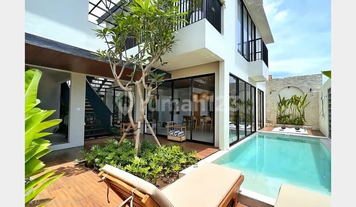 Vila Modern Minimalis dan Tropis Dekat Pantai Bingin Pecatu