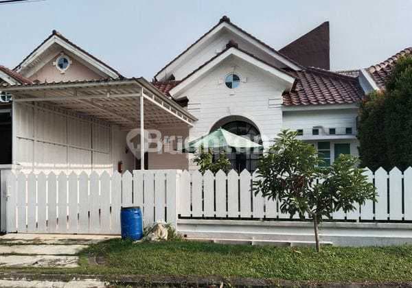 Rumah Klasik Cantik Dijual Di Cluster Telaga Kahuripan Parung Bogor