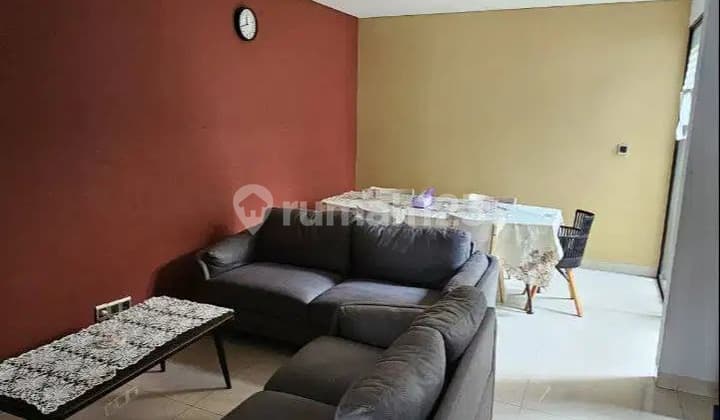 Dijual Rumah Setraduta Cemara Setra duta