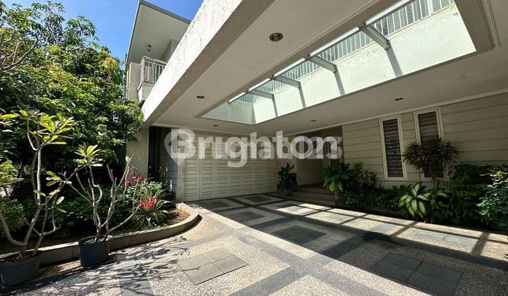 Rumah Lux & Asri Kawasan Elit Surabaya Timur Dekat Merr