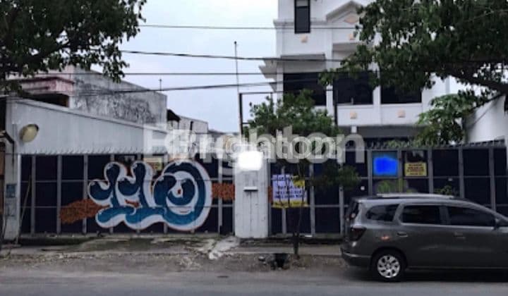 COMMERCIAL AREA RAYA DHARMAHUSADA