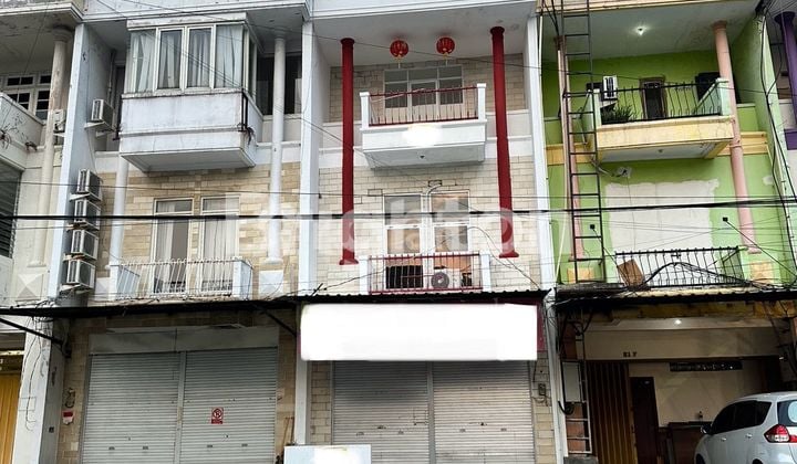 RUKO 3 LANTAI MANYAR KERTAADI, 225M²