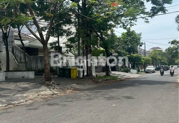 DIJUAL RUMAH STRATEGIS DI OPAK - SURABAYA! LOKASI SUPER PREMIUM! AREA RAMAI & KOMERSIAL BANGET!