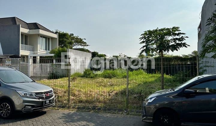 TANAH DI DHARMAHUSADA MAS SURABAYA DEKAT PERTOKOAN RAYA MULYOSARI