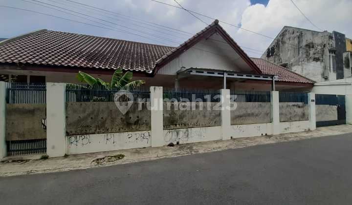 House for Sale 50M from Atmajaya & Sanata Dharma Campus, Mrican Demangan