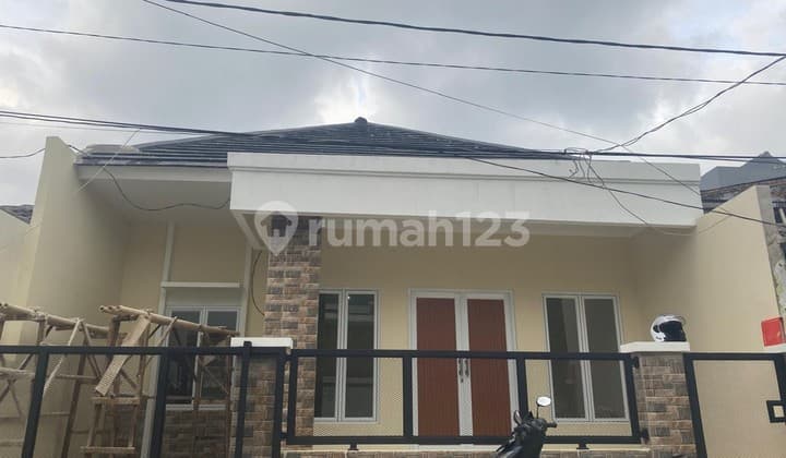 Rumah Minimalis siap huni di Wisma asri 1 Bekasi Kota