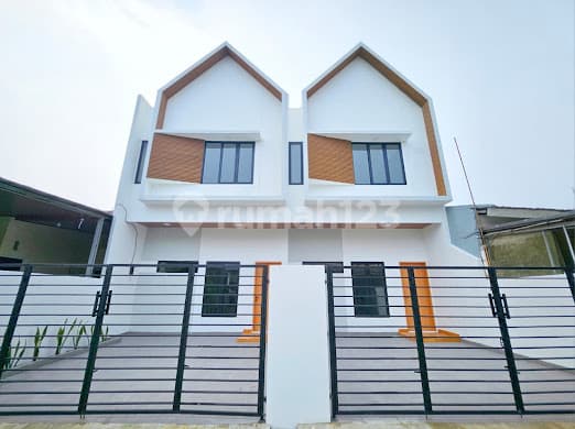 Rumah2 Lantai Super Murah di Harapan Indahtinggal 1 Unit