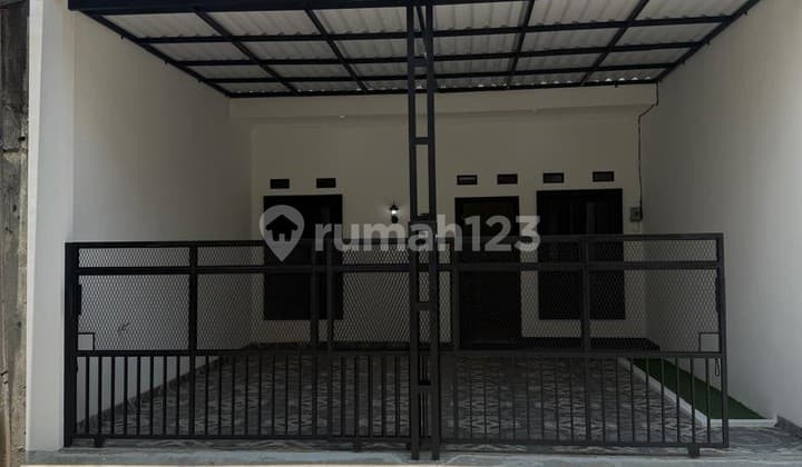 Rumah 2 lantai Bangunan Kekinian bisa di KPR di Perum SBS
