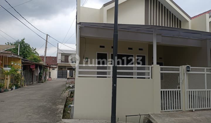 Rumah Hook siap Huni di Perum Pesona Anggrek