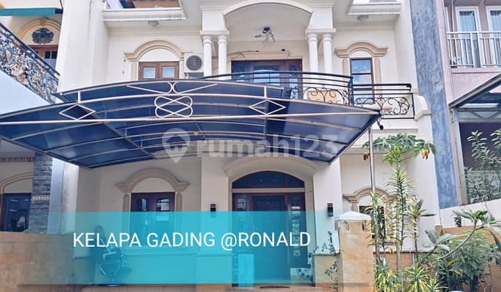 Disewakan Cepat Rumah Bebas Banjir di Kelapa Gading KT 4+1