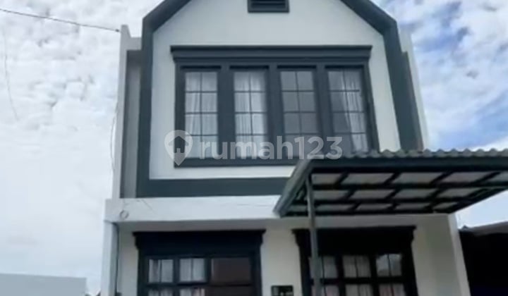 Rumah Casa Valli di Kampung Utan