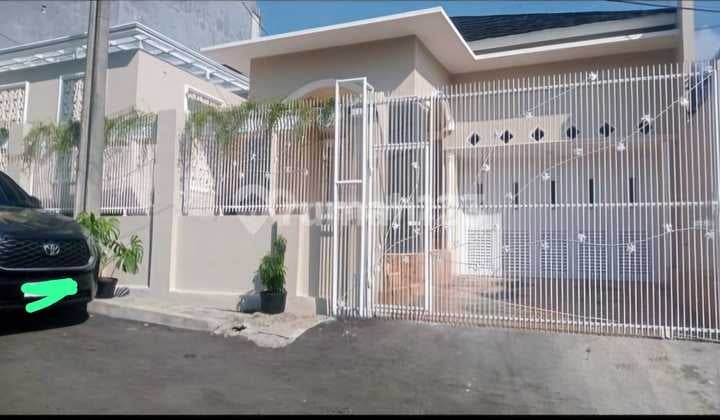 Rumah Cantik Terawat Dan Siap Huni