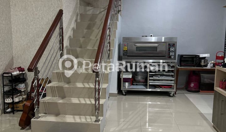 Villa Jalan Stm Ujung Komplek Green Park