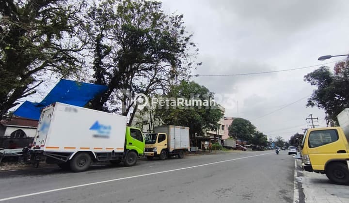 State Street House | Heroes Area - Struggle Field