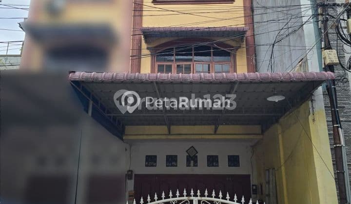 For Sale Townhouse on Jalan S Parman Gang Rustam