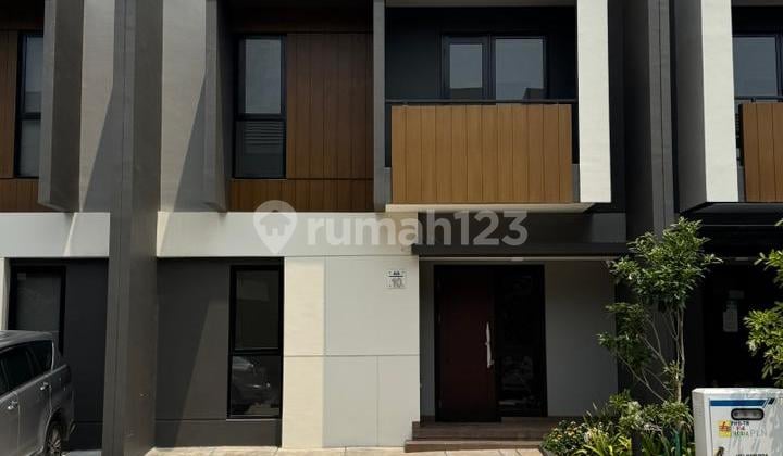 Rumah Baru Siap Huni Summarecon Crown Gading Regia 7X11 Disewakan
