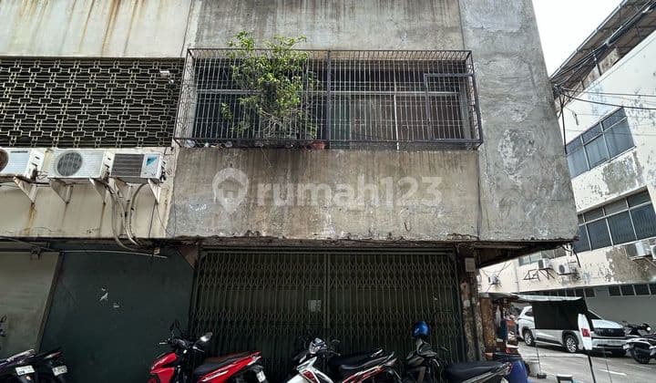 Prince Jayakarta 46 Shop House Facing Boulevard Street For Sale Cheap