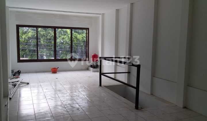 Ruko 2 Lantai Area Ramai Pinggir Jalan Panjang Pos Pengumben