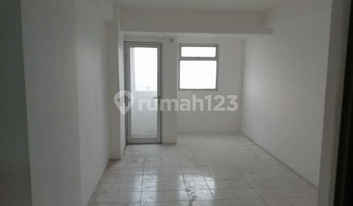 Ready-to-Occupy Studio Apartment at Gunung Putri Square Tower Pinus, Affordable