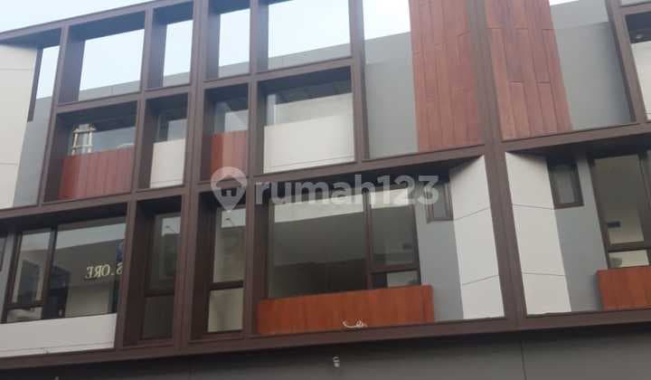 Virginia Arcade BSD Ruko Siap Pakai Pinggir Jalan Raya Teras Kota