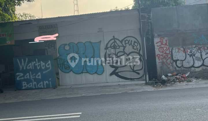 Commercial Lot on Main Highway Side Meruya Selatan 372 Sqm