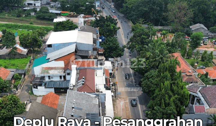 Tanah / Lahan Luas Hadap Selatan Pinggir Jalan Raya di Deplu Raya