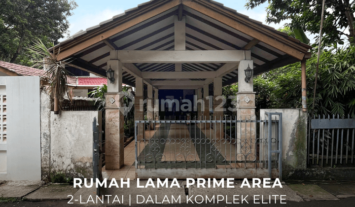 Rumah Lama 2 Lantai Lokasi Premium Komplek Menteri Widya Chandra