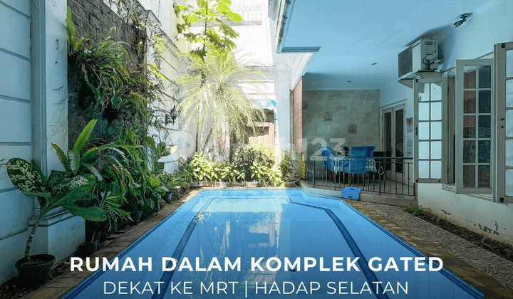 Rumah Bagus Hadap Selatan Dalam Komplek Gated di Lebak Bulus